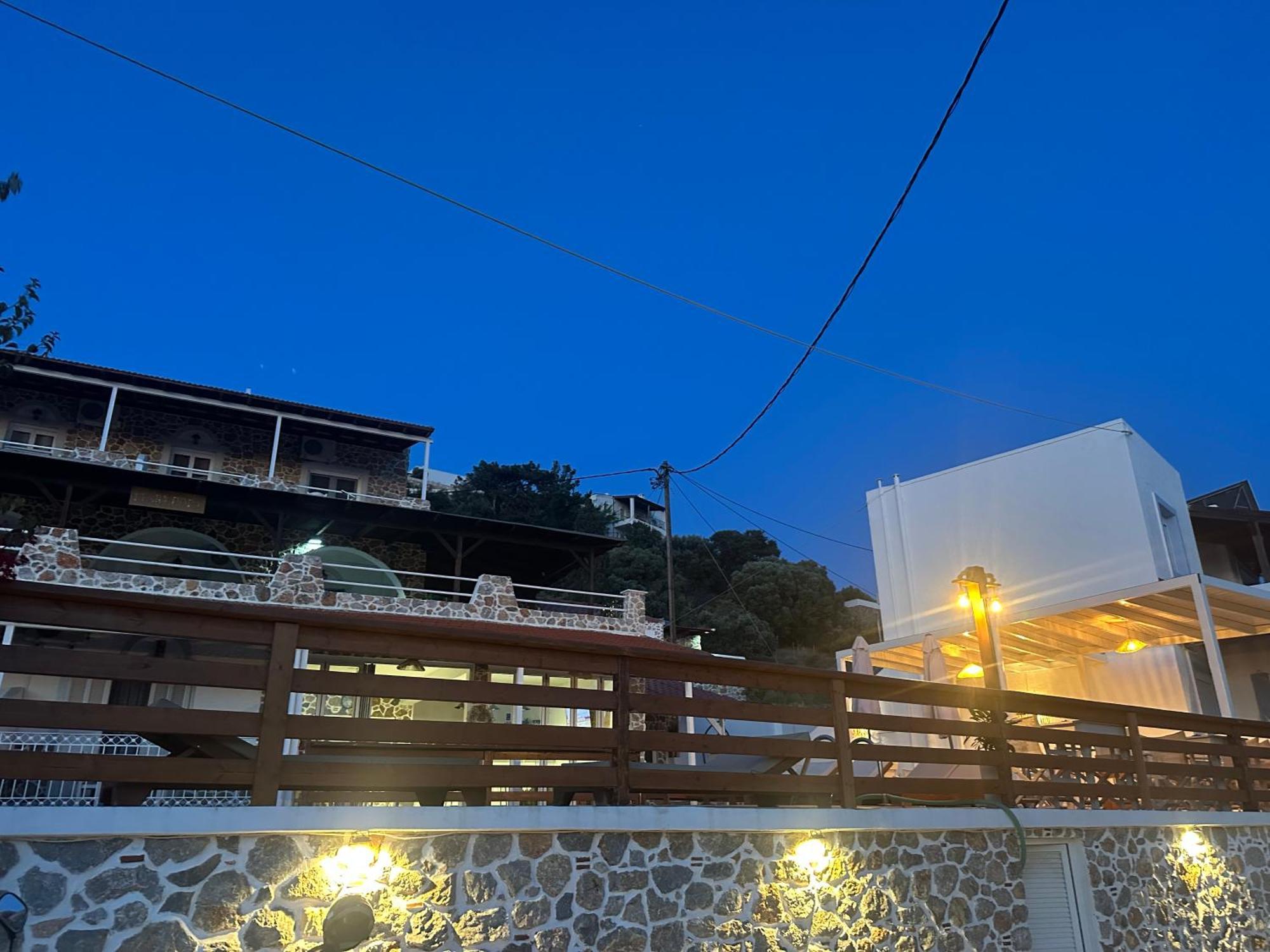 Aparthotel Mary Popi Panormos  Exterior foto